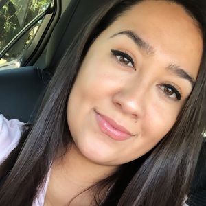 Meet your Posher, Veronica